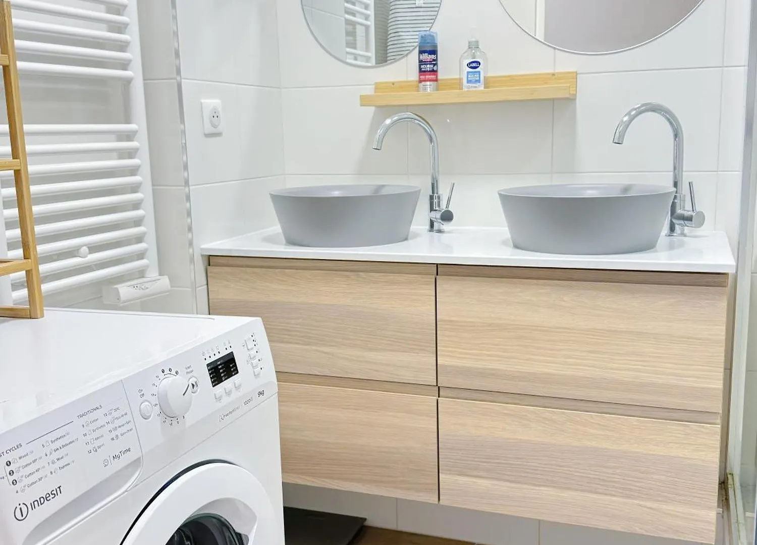 Superb Modern And Spacious Apartment Mathis باريس 0*,